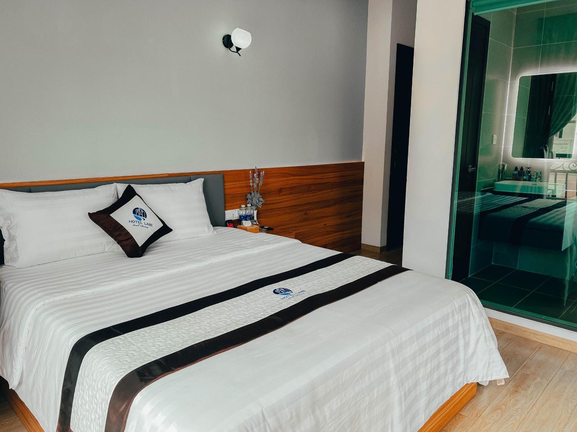 Labe Hotel 두옹 동 외부 사진